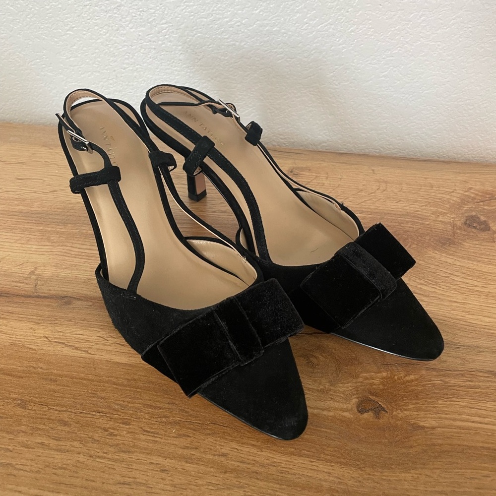 Ann Taylor Black Velvet Bow Slingback Heels Size 7 EUC